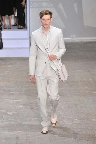 Look 7